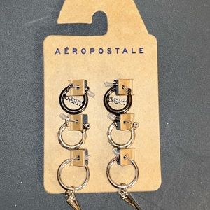 Aeropostale Earrings Set